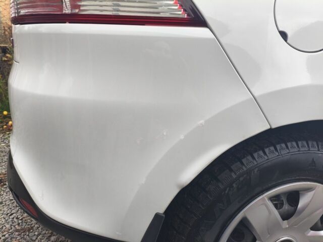 Білий Рено 4, об'ємом двигуна 1.5 л та пробігом 270 тис. км за 6700 $, фото 5 на Automoto.ua