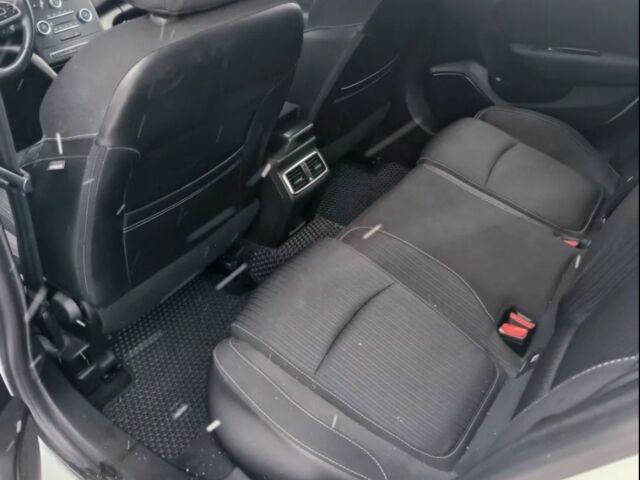 Белый Рено 4, объемом двигателя 1.5 л и пробегом 251 тыс. км за 261 $, фото 7 на Automoto.ua