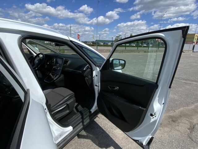 Білий Рено 4, об'ємом двигуна 1.5 л та пробігом 290 тис. км за 13000 $, фото 16 на Automoto.ua