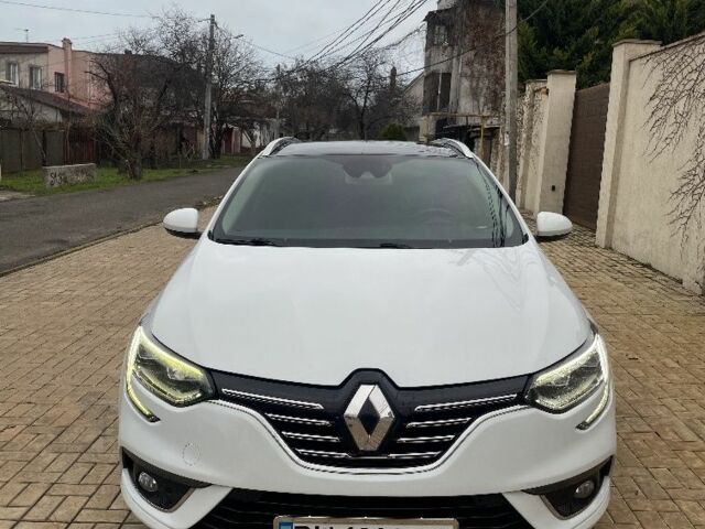 Білий Рено 4, об'ємом двигуна 1.5 л та пробігом 225 тис. км за 13900 $, фото 2 на Automoto.ua