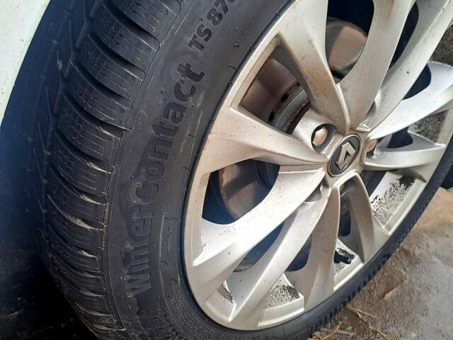 Білий Рено 4, об'ємом двигуна 1.5 л та пробігом 180 тис. км за 9500 $, фото 1 на Automoto.ua