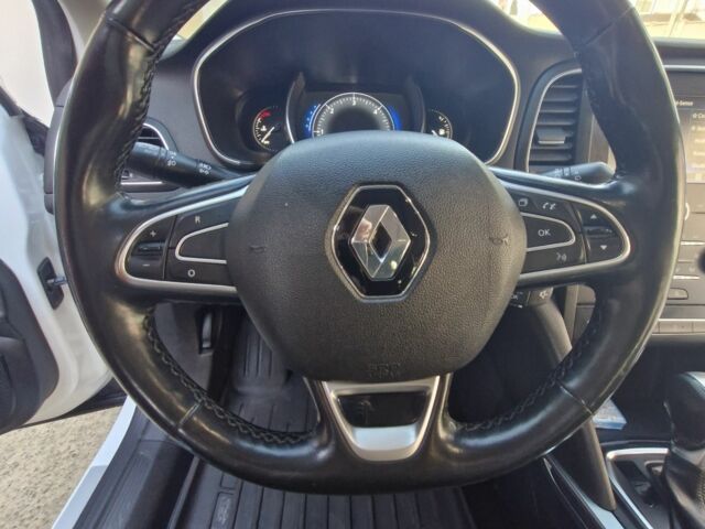 Белый Рено 4, объемом двигателя 1.5 л и пробегом 176 тыс. км за 11500 $, фото 4 на Automoto.ua