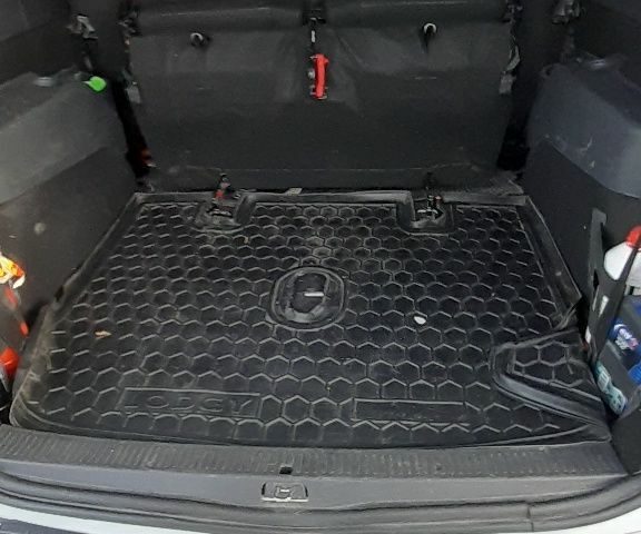 Белый Рено 4, объемом двигателя 1.5 л и пробегом 170 тыс. км за 11600 $, фото 4 на Automoto.ua