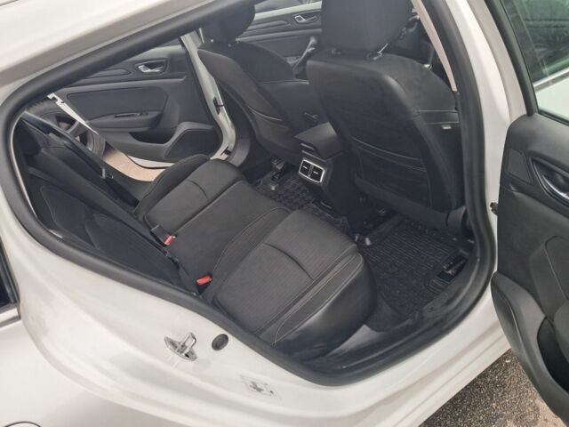Белый Рено 4, объемом двигателя 1.5 л и пробегом 131 тыс. км за 12750 $, фото 7 на Automoto.ua