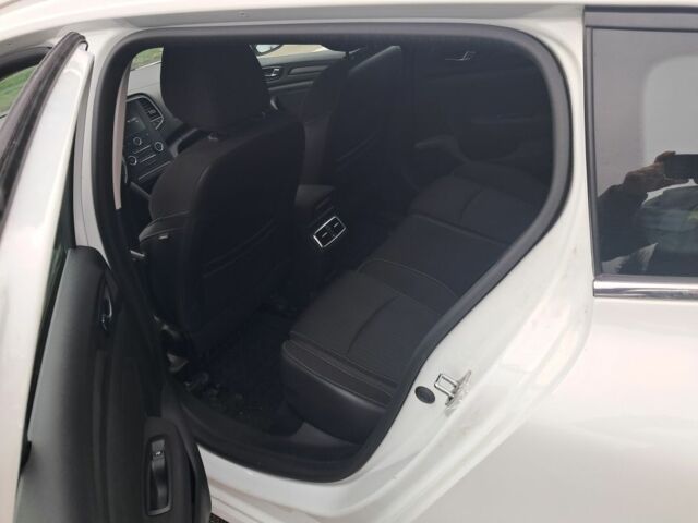 Белый Рено 4, объемом двигателя 1.5 л и пробегом 131 тыс. км за 12750 $, фото 8 на Automoto.ua