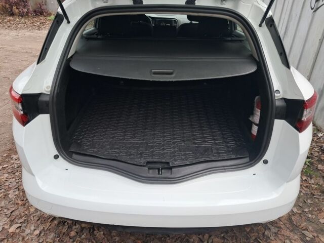 Белый Рено 4, объемом двигателя 1.5 л и пробегом 131 тыс. км за 12750 $, фото 13 на Automoto.ua