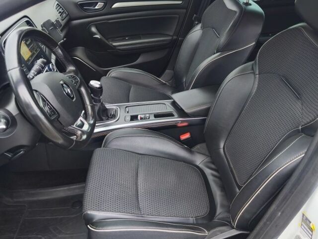 Белый Рено 4, объемом двигателя 1.5 л и пробегом 215 тыс. км за 7837 $, фото 7 на Automoto.ua
