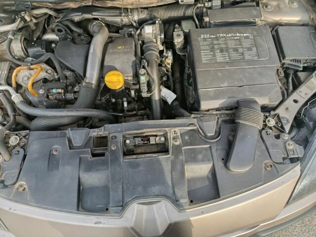 Бежевий Рено 4, об'ємом двигуна 1.5 л та пробігом 248 тис. км за 6000 $, фото 9 на Automoto.ua