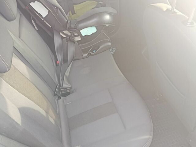 Бежевий Рено 4, об'ємом двигуна 1.5 л та пробігом 248 тис. км за 6000 $, фото 6 на Automoto.ua