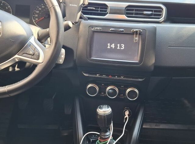 Бежевый Рено 4, объемом двигателя 1.5 л и пробегом 85 тыс. км за 16999 $, фото 8 на Automoto.ua