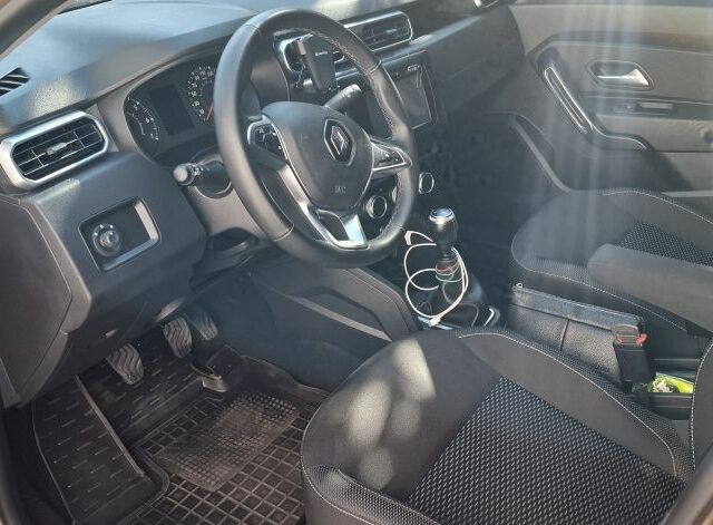 Бежевый Рено 4, объемом двигателя 1.5 л и пробегом 85 тыс. км за 16999 $, фото 12 на Automoto.ua