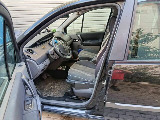 Чорний Рено 4, об'ємом двигуна 0 л та пробігом 234 тис. км за 4300 $, фото 3 на Automoto.ua