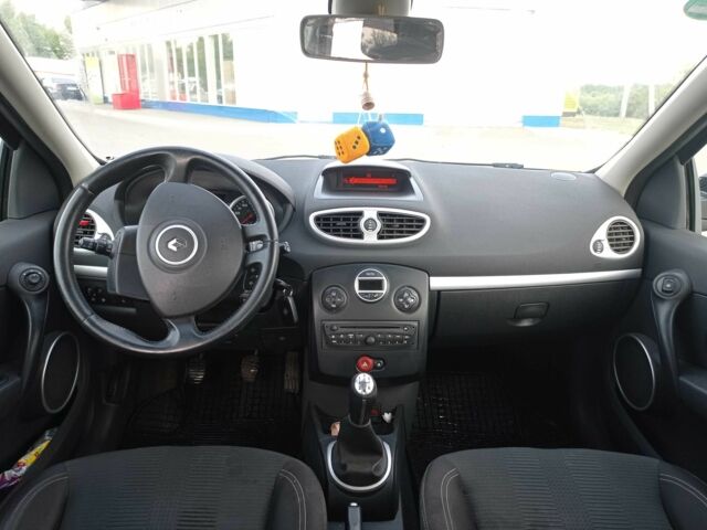 Черный Рено 4, объемом двигателя 1.1 л и пробегом 120 тыс. км за 4999 $, фото 3 на Automoto.ua