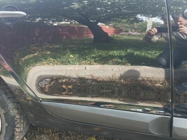 Рено 4 2011 у Харкові на Automoto.ua Чорний Рено 4, об'ємом двигуна 0 л та пробігом 290 тис. км за 5200 $, фото 9 на Automoto.ua