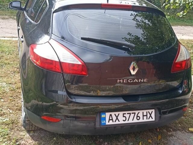 Рено 4 2011 у Харкові на Automoto.ua Чорний Рено 4, об'ємом двигуна 0 л та пробігом 290 тис. км за 5200 $, фото 5 на Automoto.ua