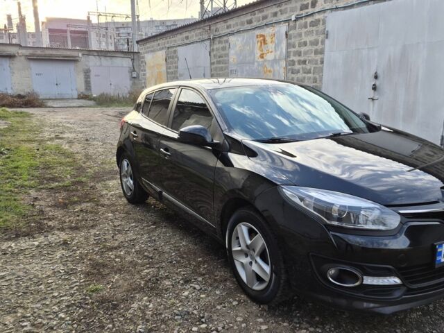 Черный Рено 4, объемом двигателя 1.5 л и пробегом 238 тыс. км за 7200 $, фото 1 на Automoto.ua