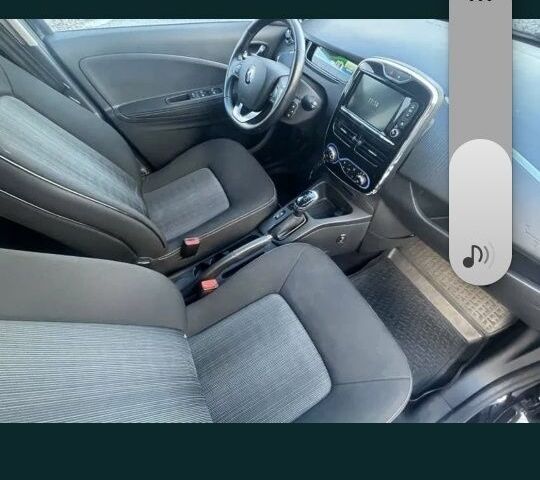 Черный Рено 4, объемом двигателя 0 л и пробегом 130 тыс. км за 7200 $, фото 3 на Automoto.ua