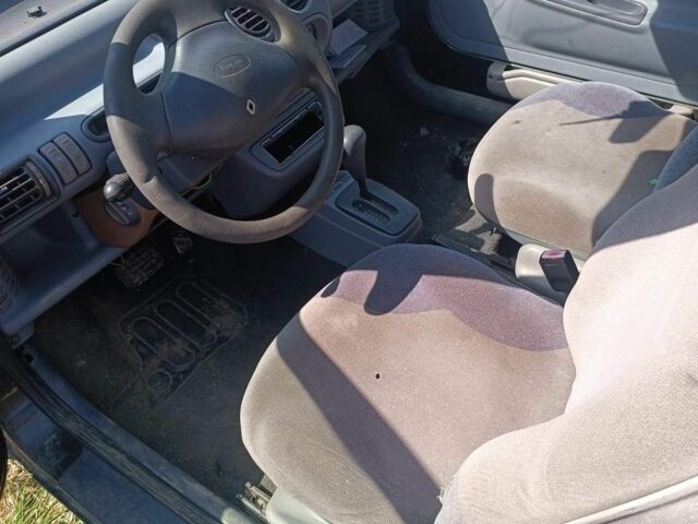 Чорний Рено 4, об'ємом двигуна 0 л та пробігом 124 тис. км за 287 $, фото 1 на Automoto.ua