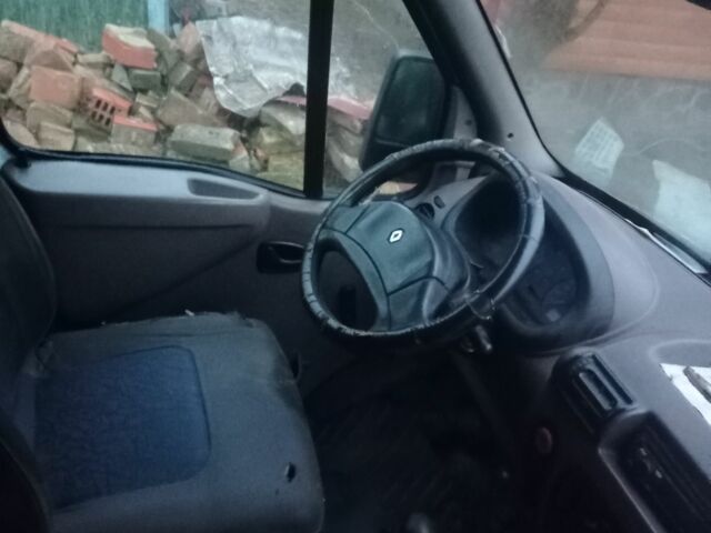 Черный Рено 4, объемом двигателя 0 л и пробегом 1 тыс. км за 1500 $, фото 1 на Automoto.ua