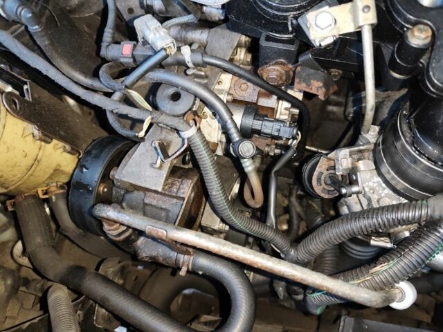 Черный Рено 4, объемом двигателя 2 л и пробегом 320 тыс. км за 1700 $, фото 7 на Automoto.ua