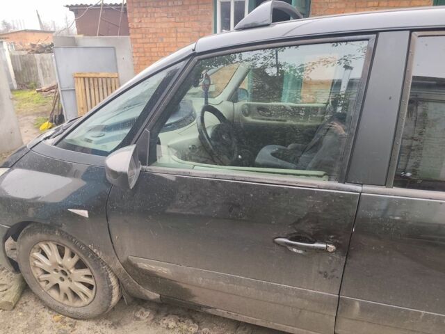 Черный Рено 4, объемом двигателя 2 л и пробегом 320 тыс. км за 1700 $, фото 3 на Automoto.ua