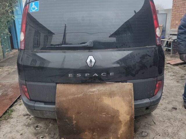 Черный Рено 4, объемом двигателя 2 л и пробегом 320 тыс. км за 1700 $, фото 2 на Automoto.ua