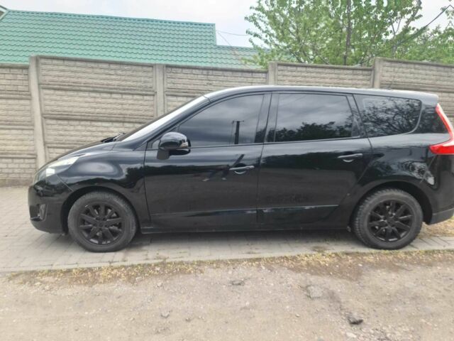 Черный Рено 4, объемом двигателя 1.5 л и пробегом 3 тыс. км за 8000 $, фото 1 на Automoto.ua