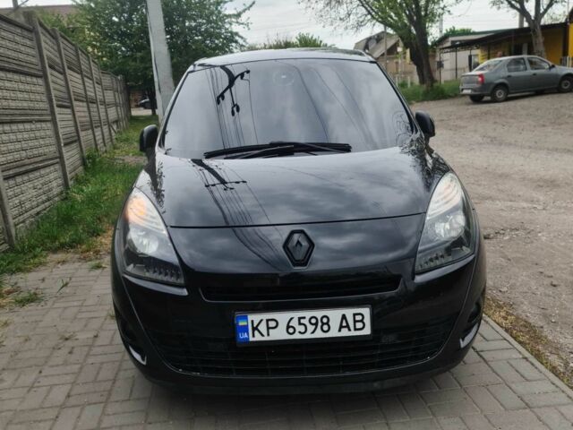 Черный Рено 4, объемом двигателя 1.5 л и пробегом 3 тыс. км за 8000 $, фото 3 на Automoto.ua