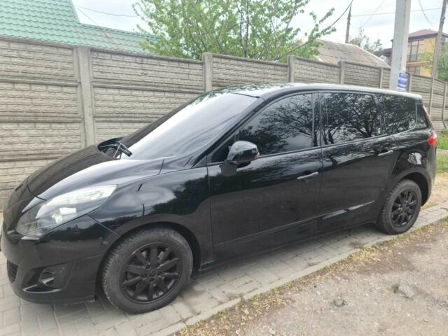 Черный Рено 4, объемом двигателя 1.5 л и пробегом 3 тыс. км за 8000 $, фото 2 на Automoto.ua