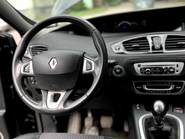 Чорний Рено 4, об'ємом двигуна 1.6 л та пробігом 190 тис. км за 6000 $, фото 7 на Automoto.ua