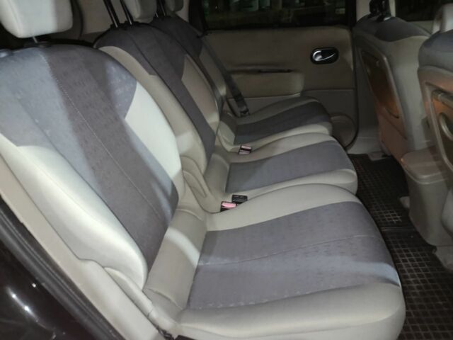 Черный Рено 4, объемом двигателя 1.6 л и пробегом 260 тыс. км за 4000 $, фото 3 на Automoto.ua