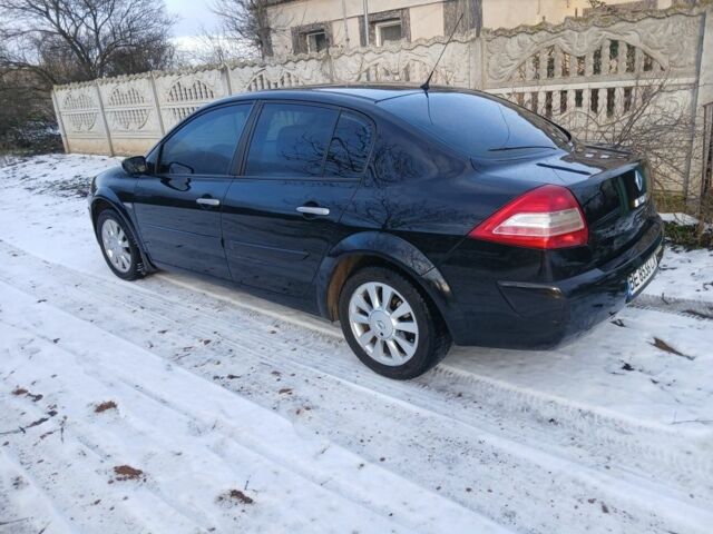 Чорний Рено 4, об'ємом двигуна 1.6 л та пробігом 213 тис. км за 4700 $, фото 1 на Automoto.ua