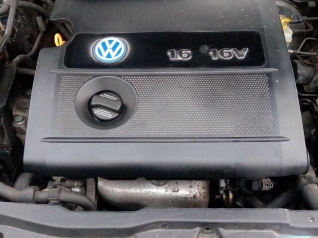 Черный Рено 4, объемом двигателя 1.6 л и пробегом 295 тыс. км за 3900 $, фото 7 на Automoto.ua