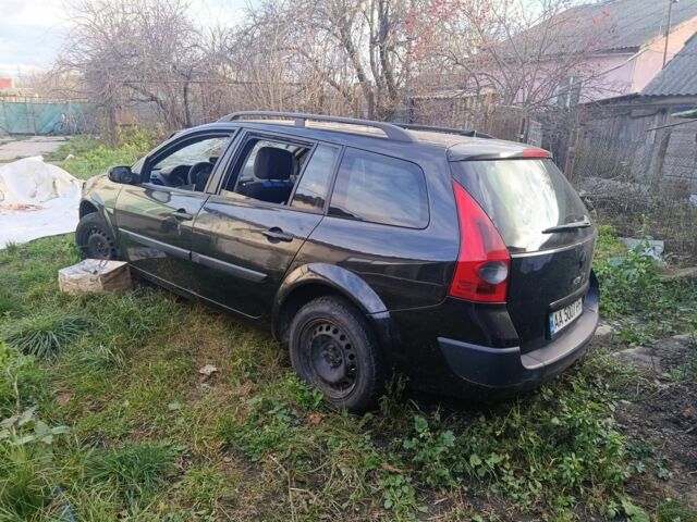 Чорний Рено 4, об'ємом двигуна 1.5 л та пробігом 350 тис. км за 1400 $, фото 4 на Automoto.ua