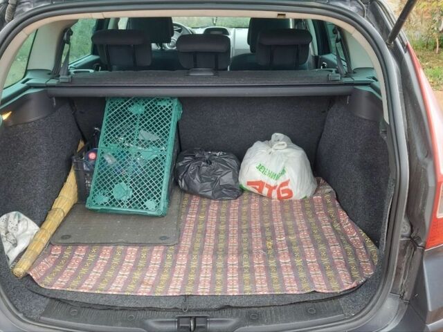 Чорний Рено 4, об'ємом двигуна 1.5 л та пробігом 265 тис. км за 5000 $, фото 9 на Automoto.ua