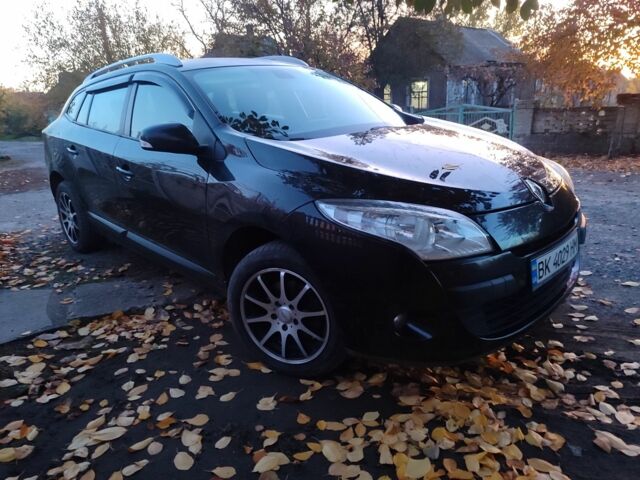 Черный Рено 4, объемом двигателя 1.4 л и пробегом 272 тыс. км за 6700 $, фото 1 на Automoto.ua