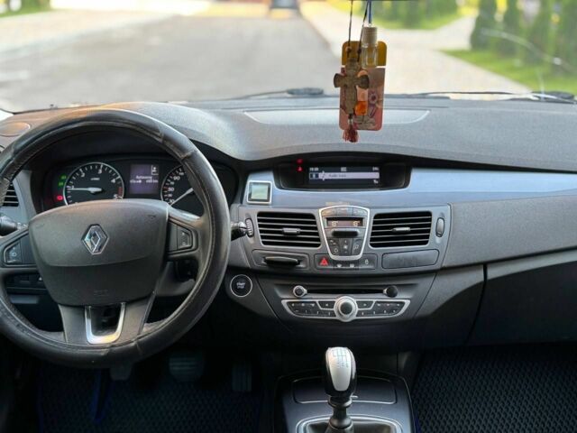 Чорний Рено 4, об'ємом двигуна 1.5 л та пробігом 220 тис. км за 4700 $, фото 10 на Automoto.ua