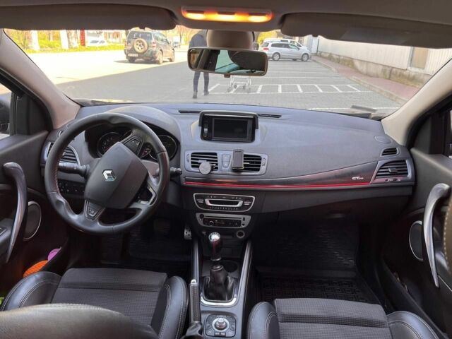 Черный Рено 4, объемом двигателя 1.5 л и пробегом 270 тыс. км за 7900 $, фото 5 на Automoto.ua