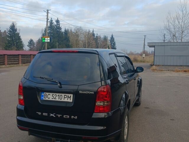 Черный Рено 4, объемом двигателя 2.7 л и пробегом 310 тыс. км за 6300 $, фото 1 на Automoto.ua