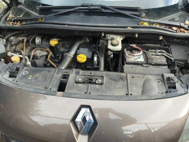 Коричневый Рено 4, объемом двигателя 1.5 л и пробегом 230 тыс. км за 7000 $, фото 4 на Automoto.ua