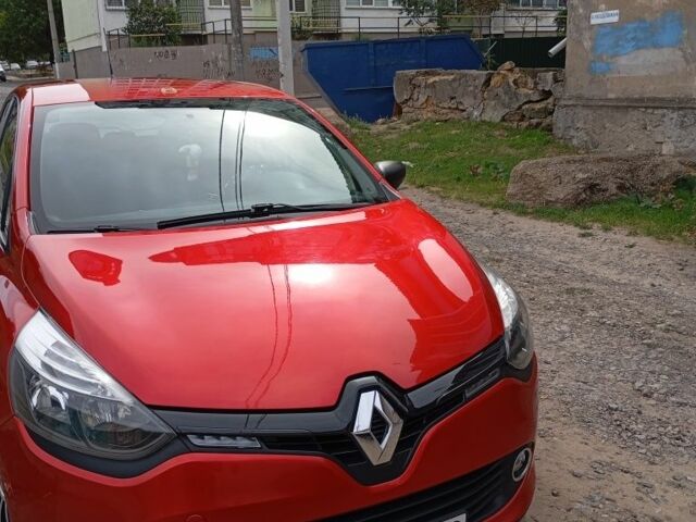 Красный Рено 4, объемом двигателя 1.5 л и пробегом 219 тыс. км за 7300 $, фото 4 на Automoto.ua