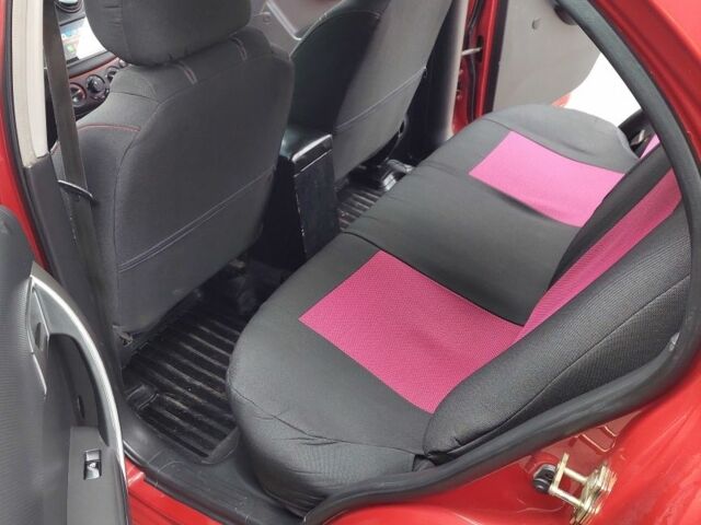 Красный Рено 4, объемом двигателя 1.5 л и пробегом 264 тыс. км за 3500 $, фото 3 на Automoto.ua