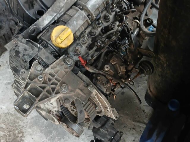 Червоний Рено 4, об'ємом двигуна 1.9 л та пробігом 320 тис. км за 1400 $, фото 12 на Automoto.ua