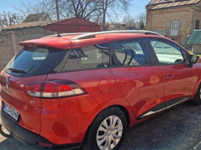 Красный Рено 4, объемом двигателя 1.5 л и пробегом 171 тыс. км за 7700 $, фото 2 на Automoto.ua