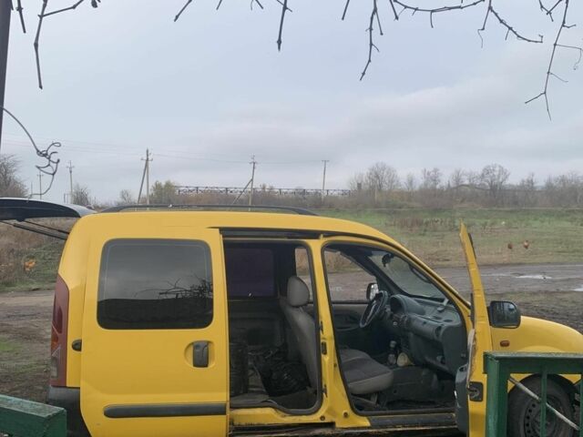 Желтый Рено 4, объемом двигателя 1.9 л и пробегом 3 тыс. км за 1207 $, фото 5 на Automoto.ua