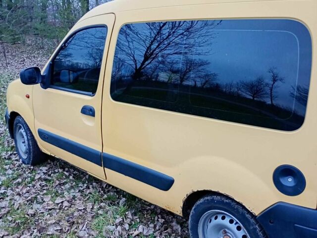 Жовтий Рено 4, об'ємом двигуна 1.5 л та пробігом 334 тис. км за 2000 $, фото 3 на Automoto.ua