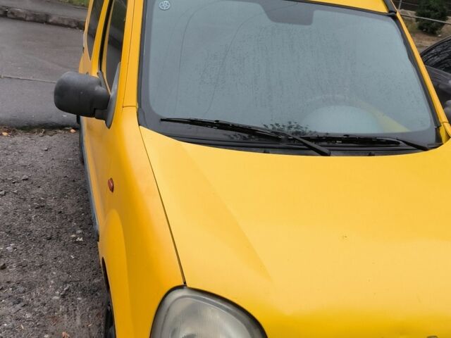 Жовтий Рено 4, об'ємом двигуна 1.9 л та пробігом 280 тис. км за 2400 $, фото 8 на Automoto.ua