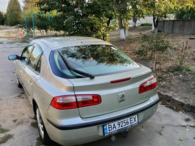 Рено 4 2003 в Николаеве на Automoto.ua Серый Рено 4, объемом двигателя 1.8 л и пробегом 270 тыс. км за 5000 $, фото 3 на Automoto.ua