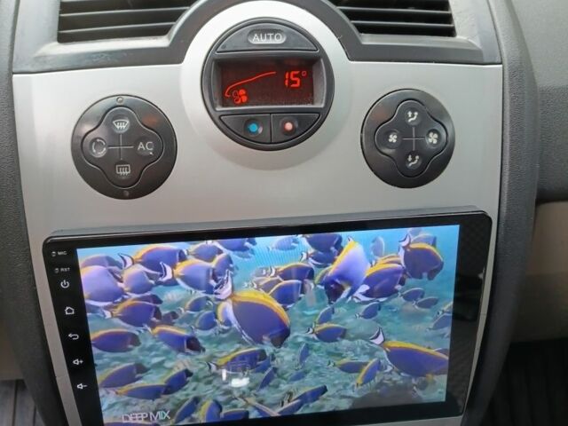 Серый Рено 4, объемом двигателя 1.5 л и пробегом 1000 тыс. км за 1450 $, фото 6 на Automoto.ua