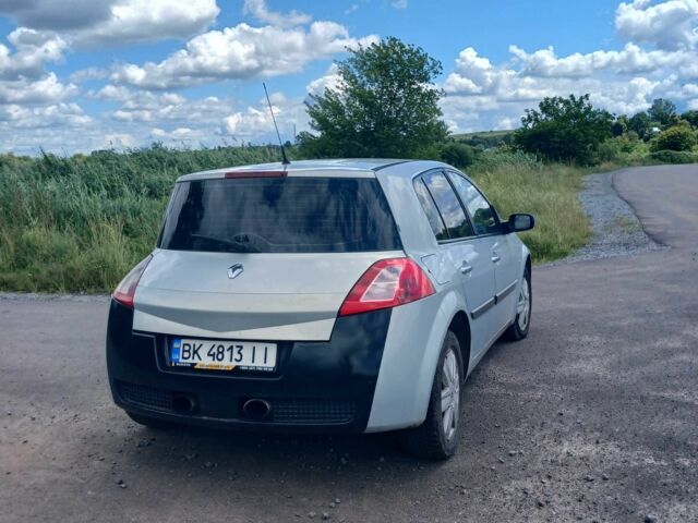 Серый Рено 4, объемом двигателя 1.5 л и пробегом 306 тыс. км за 3750 $, фото 7 на Automoto.ua